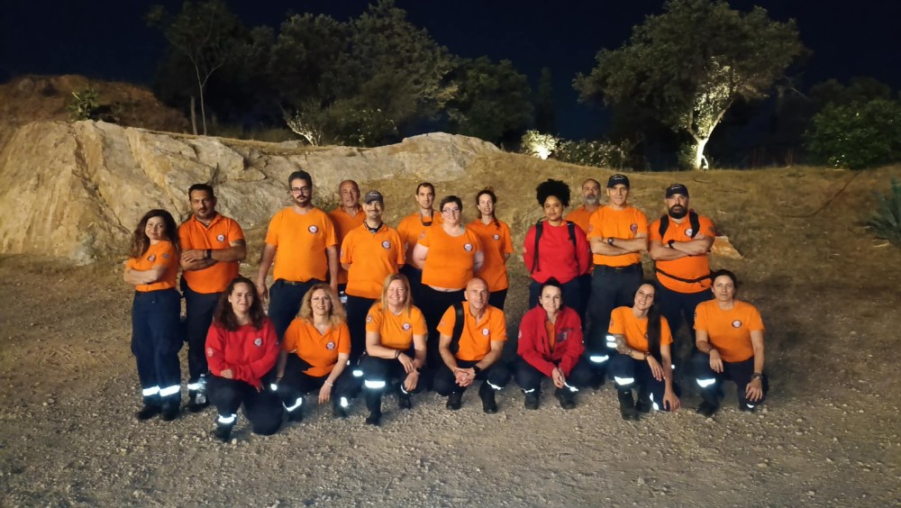 🎶🚑 Υγειονομική Κάλυψη – Πρώτη συναυλία των Πυξ Λαξ στο Θέατρο Λυκαβηττού