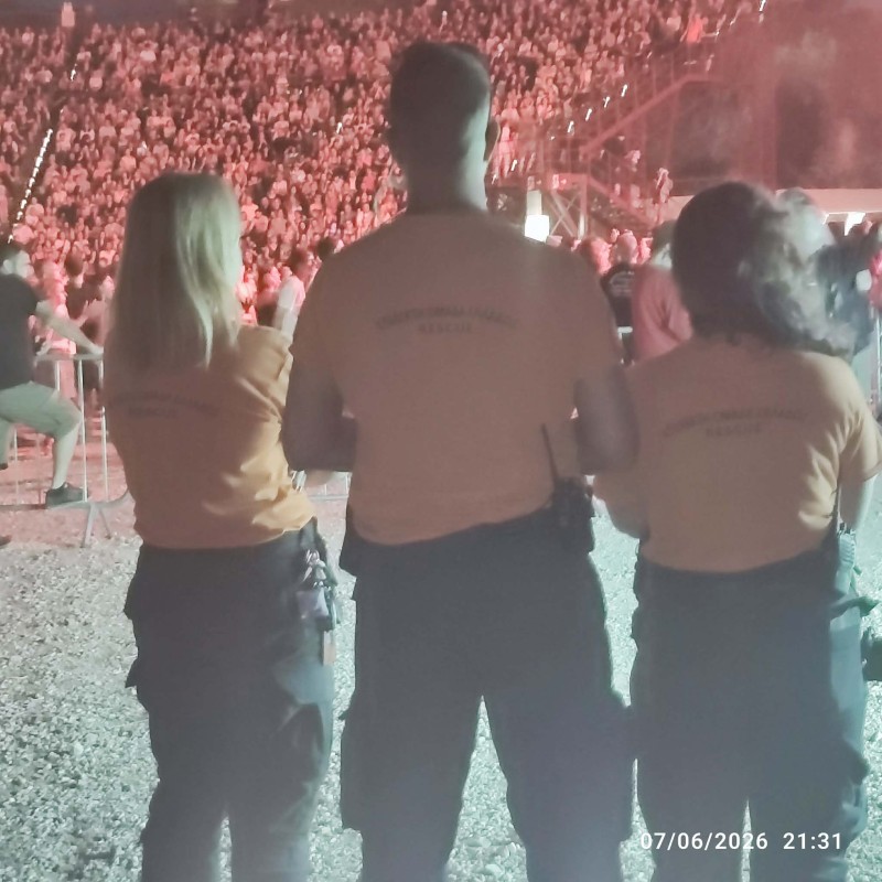 🎶🚑 Υγειονομική Κάλυψη – Δεύτερη συναυλία των Πυξ Λαξ στο Δημοτικό Θέατρο Λυκαβηττού