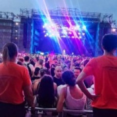 Οι ΜΕΛΙSSES γιόρτασαν τα 15 χρόνια τους στην Πλατεία Νερού Οι ΜΕΛΙSSES γιόρτασαν τα 15 χρόνια τους στην Πλατεία Νερού