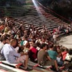 Υγειονομική κάλυψη - "Γκιλγκλαμές" στο Θέατρο Βράχων Υγειονομική κάλυψη - "Γκιλγκλαμές" στο Θέατρο Βράχων