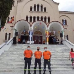 Υγειονομική κάλυψη της Θείας Λειτουργίας στον Ι. Ν. Αγίας Τριάδος με τον εορτασμό του Αγίου Πνεύματος  Υγειονομική κάλυψη της Θείας Λειτουργίας στον Ι. Ν. Αγίας Τριάδος με τον εορτασμό του Αγίου Πνεύματος