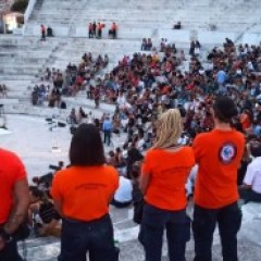 Υγειονομική κάλυψη θέατρο Πέτρας - Βακχες του Ευριπίδη. Υγειονομική κάλυψη θέατρο Πέτρας - Βακχες του Ευριπίδη.