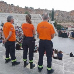 Βραδιά χορού στο θέατρο Πέτρας  Βραδιά χορού στο θέατρο Πέτρας