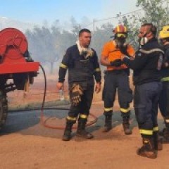 Συνδρομή της ΕΠ.ΟΜ.Ε.Α. στην κατάσβεση της πυρκαγιάς στον Κουβαρά Αττικής 